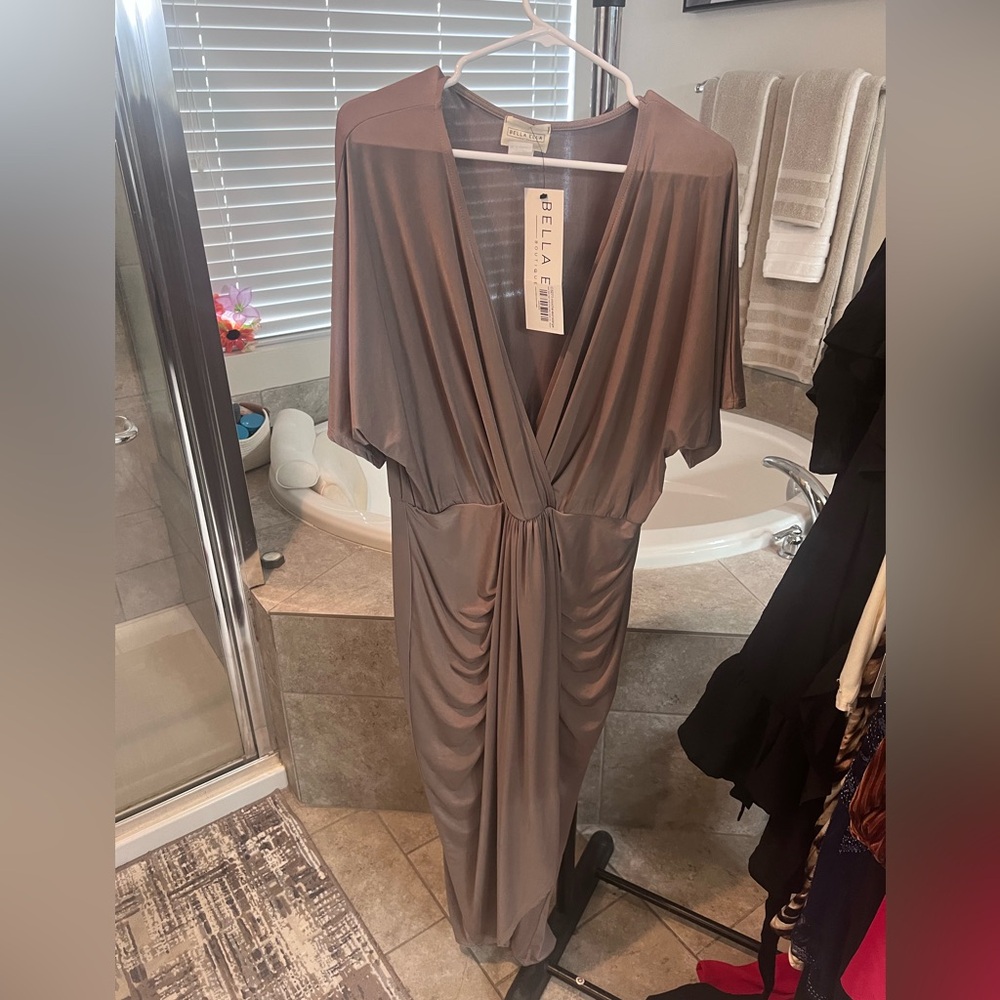 Taupe Dress new with tags xl